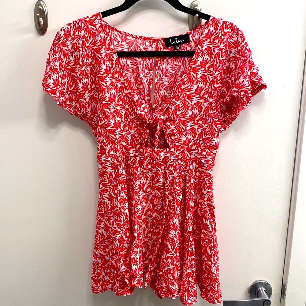 Like New Lulu’s Floral Romper in Size Small